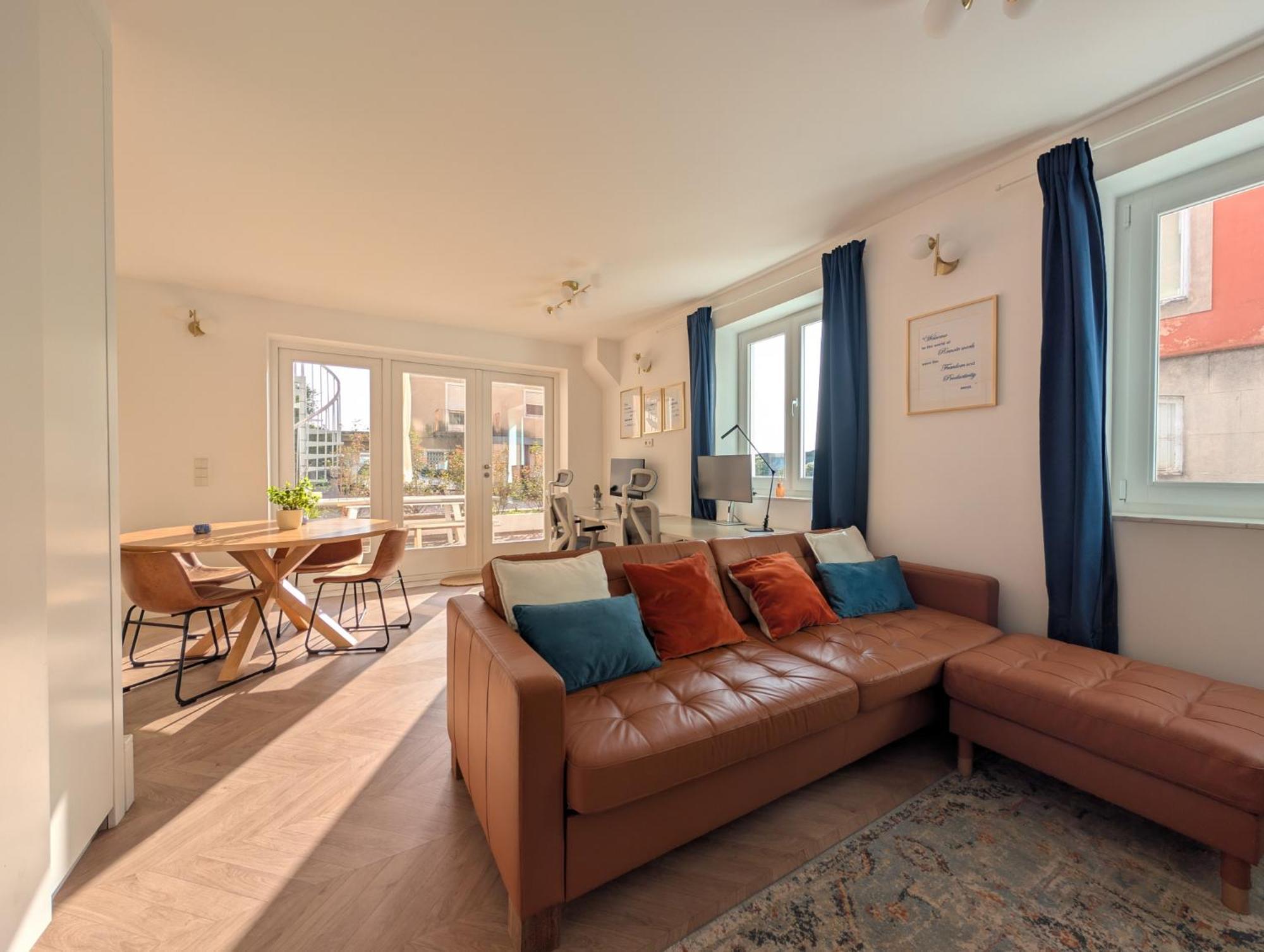 Dvnest - Premium 1br Designed For Remote Work